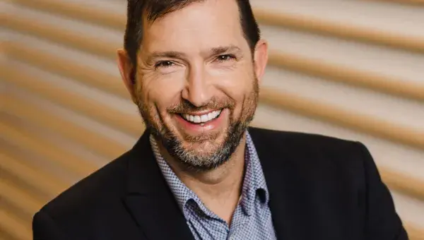 Photo de Stéphane Milot, souriant