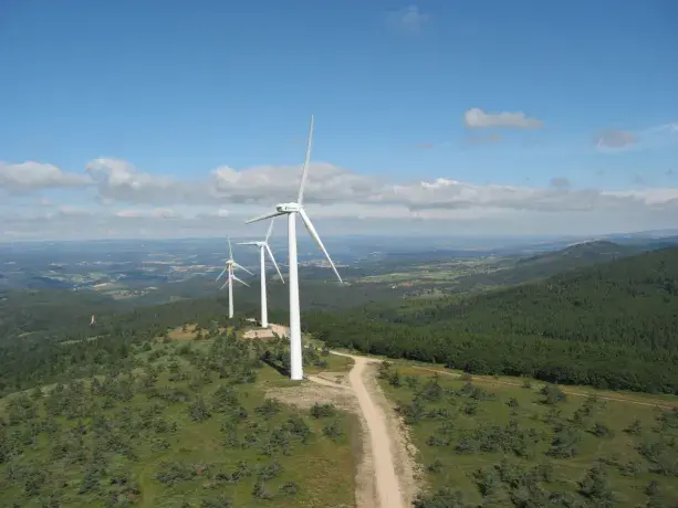 Eoliennes, foret