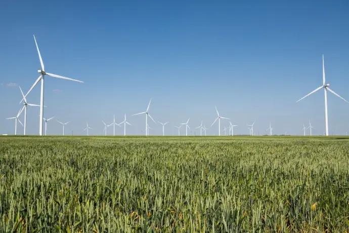 Parcs éoliens Louville-la-Chenard crédit photo Emeline Hamon